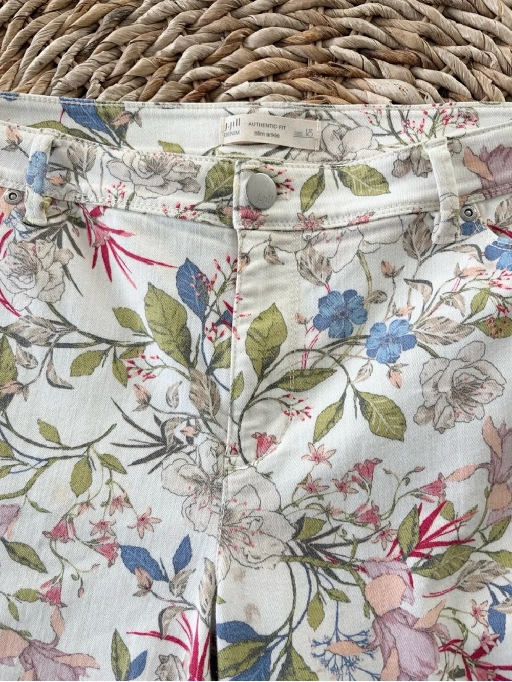 J Jill Floral Print Authentic Fit Slim Ankle Stretch Denim Jean